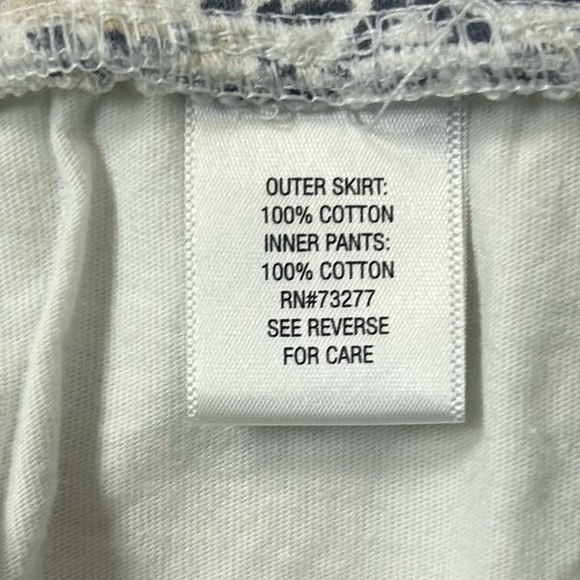 Croft & Barrow Gray/Tan/Cream/Black Patterned Cotton Skort. Size XL. - Picture 7 of 8